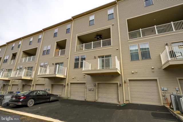 203-A PARK CENTRAL TER, Manassas Park, VA 20111