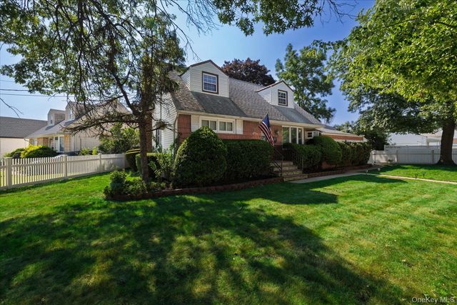 1582 Bellmore Road, Bellmore, NY 11710