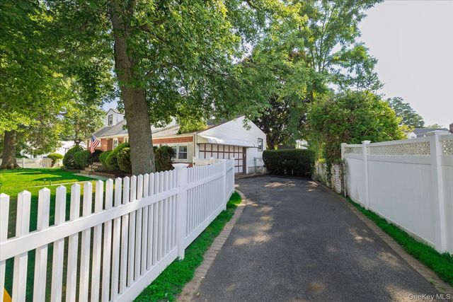 1582 Bellmore Road, Bellmore, NY 11710