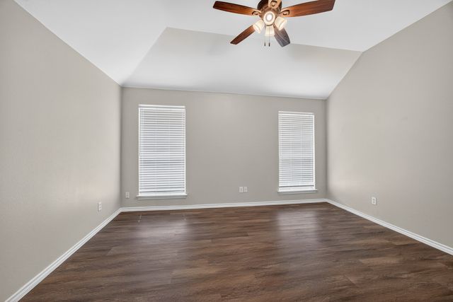 3205 Carverly Avenue, Fort Worth, TX 76119