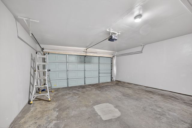 3205 Carverly Avenue, Fort Worth, TX 76119