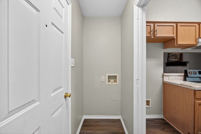 3205 Carverly Avenue, Fort Worth, TX 76119