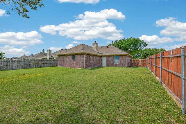 3205 Carverly Avenue, Fort Worth, TX 76119