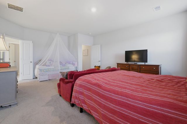 727 Mustang Ranch Dr., Myrtle Beach, SC 29588