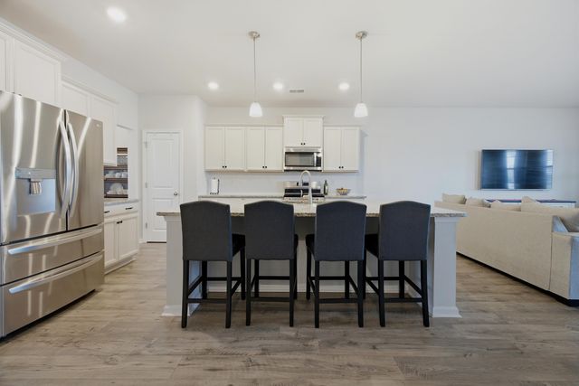 727 Mustang Ranch Dr., Myrtle Beach, SC 29588