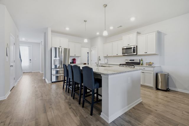 727 Mustang Ranch Dr., Myrtle Beach, SC 29588