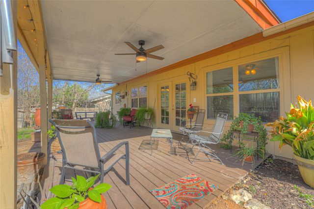 137 Chaparral ST, San Marcos, TX 78666