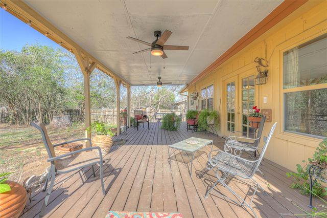 137 Chaparral ST, San Marcos, TX 78666
