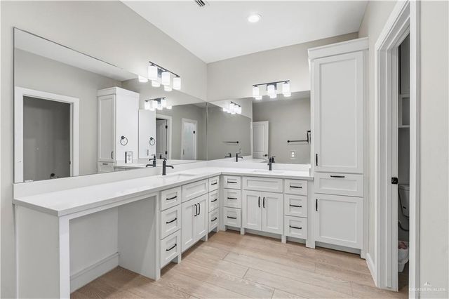 2813 Kilgore Avenue, Mcallen, TX 78504