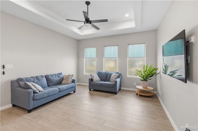 2813 Kilgore Avenue, Mcallen, TX 78504