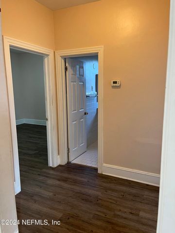 5105 HOLLYCREST Drive, Jacksonville, FL 32205