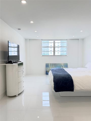 19390 Collins Ave 908, Sunny Isles Beach, FL 33160