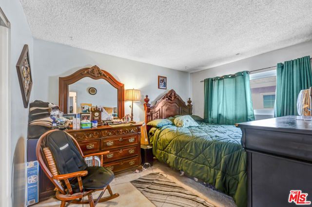 664 E Elsmere Drive, Carson, CA 90746