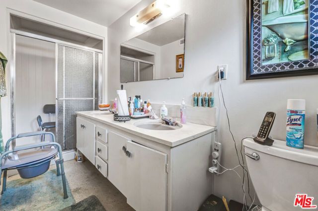 664 E Elsmere Drive, Carson, CA 90746