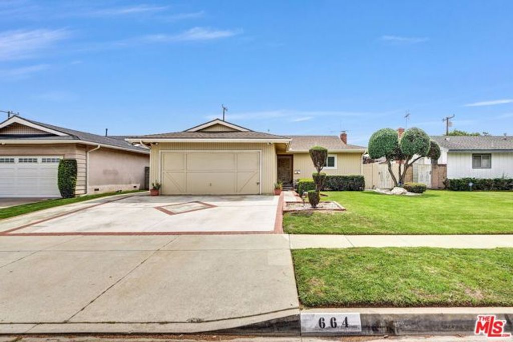664 E Elsmere Drive, Carson, CA 90746