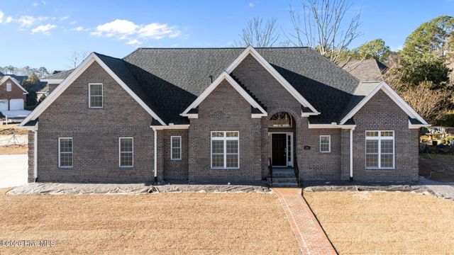 2061 Cornerstone Drive, Winterville, NC 28590