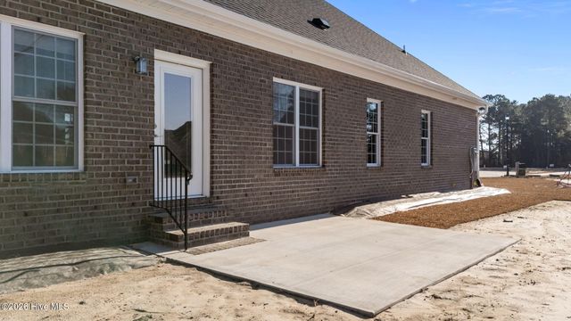 2061 Cornerstone Drive, Winterville, NC 28590