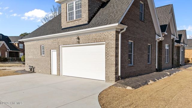 2061 Cornerstone Drive, Winterville, NC 28590