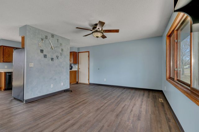 107 7th Avenue NW, Saint Joseph, MN 56374