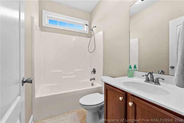 4409 Titleist Drive, Fayetteville, NC 28312