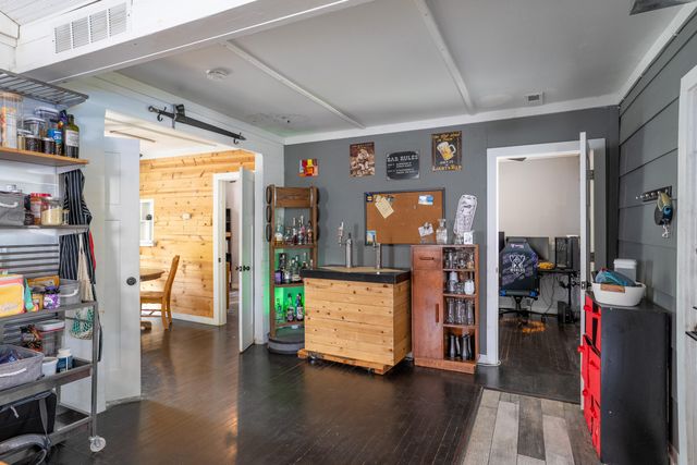 106 W FOREST AVE, Columbia, MO 65203