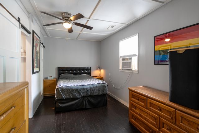 106 W FOREST AVE, Columbia, MO 65203
