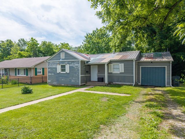 106 W FOREST AVE, Columbia, MO 65203
