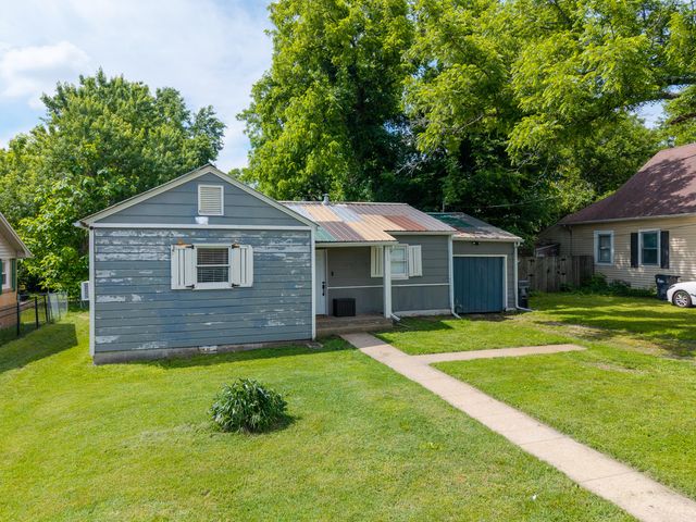 106 W FOREST AVE, Columbia, MO 65203
