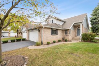 9726 W 154th Street, Orland Park, IL 60462