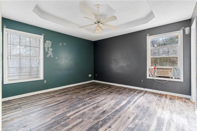 12 Creek Bend SW Court, Cartersville, GA 30120