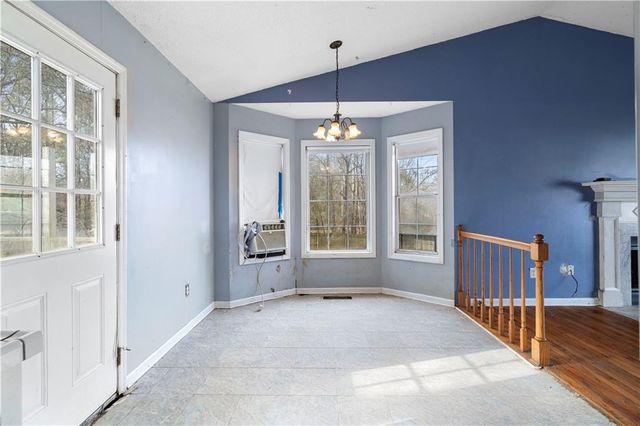 12 Creek Bend SW Court, Cartersville, GA 30120