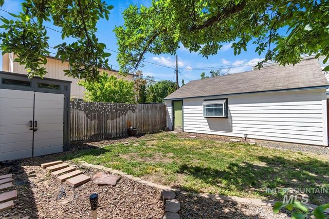 1402 Idaho Ave, Caldwell, ID 83605