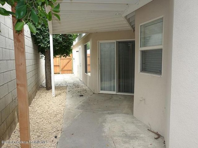 21 S Michillinda Avenue, Pasadena, CA 91107