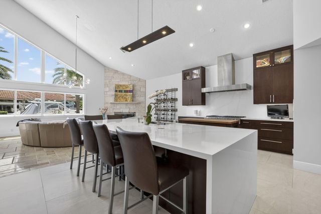 2920 NE 47th Street, Lighthouse Point, FL 33064