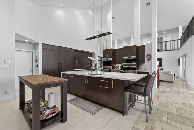 2920 NE 47th Street, Lighthouse Point, FL 33064