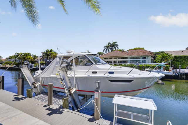 2920 NE 47th Street, Lighthouse Point, FL 33064