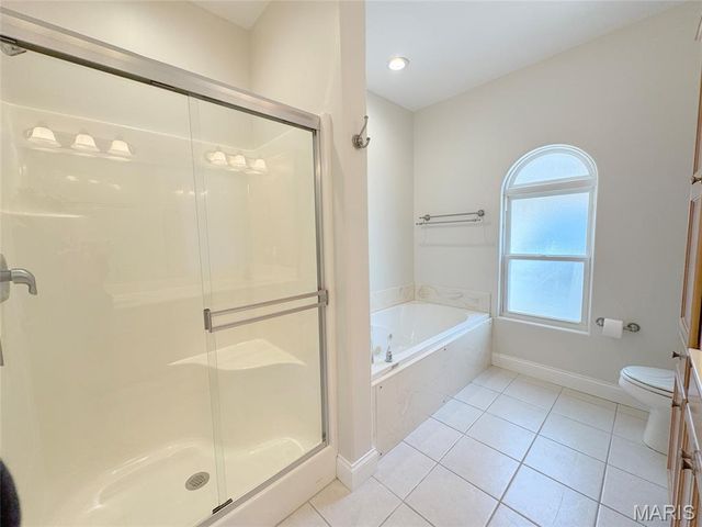 307 Ledgestone Estates Lane, Sunrise Beach, MO 65079