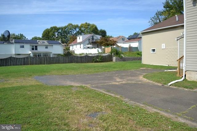 1664 EASTON ROAD, Willow Grove, PA 19090