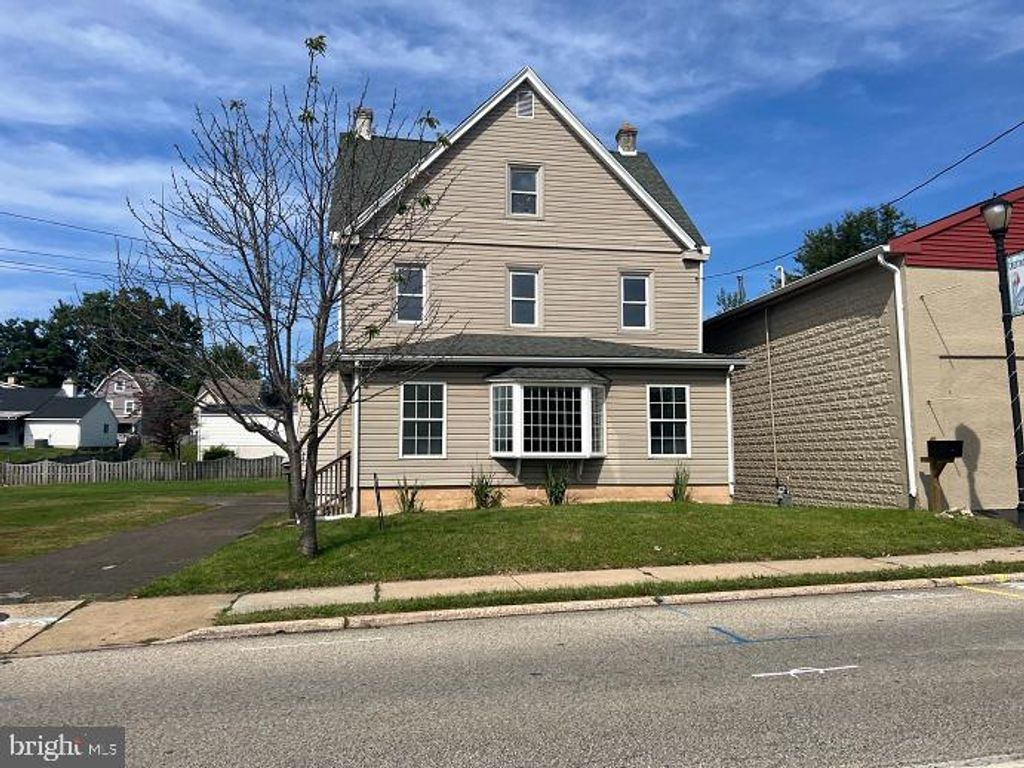 1664 EASTON ROAD, Willow Grove, PA 19090