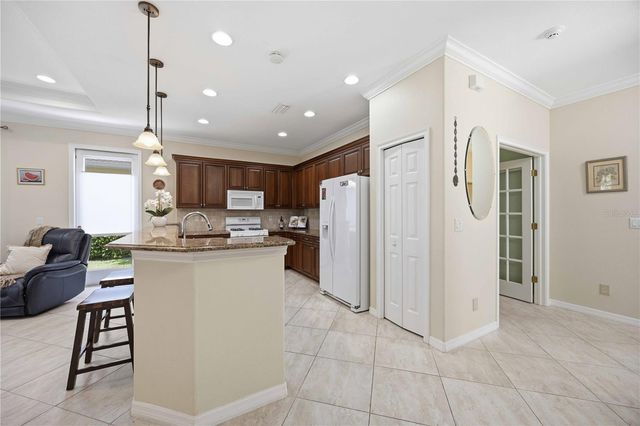225 MESTRE PLACE, North Venice, FL 34275