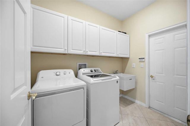 225 MESTRE PLACE, North Venice, FL 34275