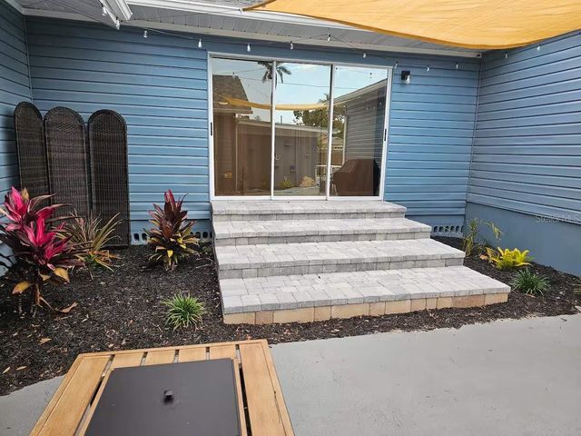 5209 1ST AVENUE W, Bradenton, FL 34209