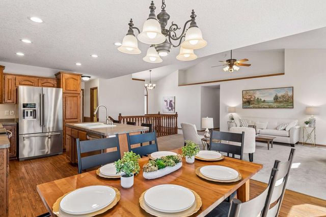 972 Kelly Street, Circle Pines, MN 55014