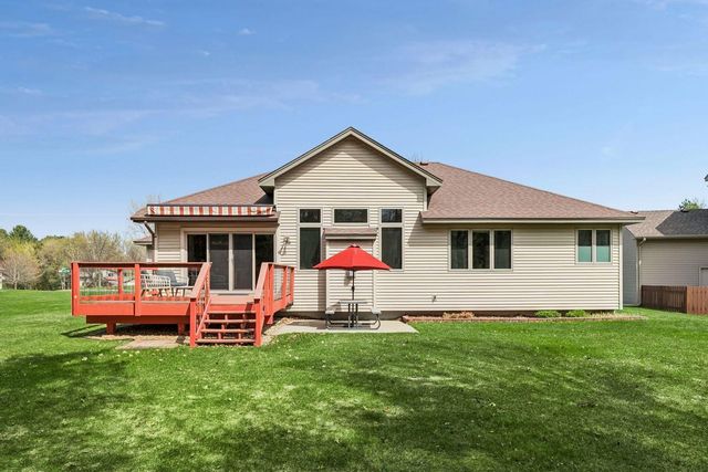 972 Kelly Street, Circle Pines, MN 55014