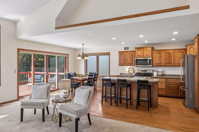 972 Kelly Street, Circle Pines, MN 55014