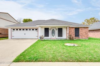 311 Lodge Drive, Lafayette, LA 70506