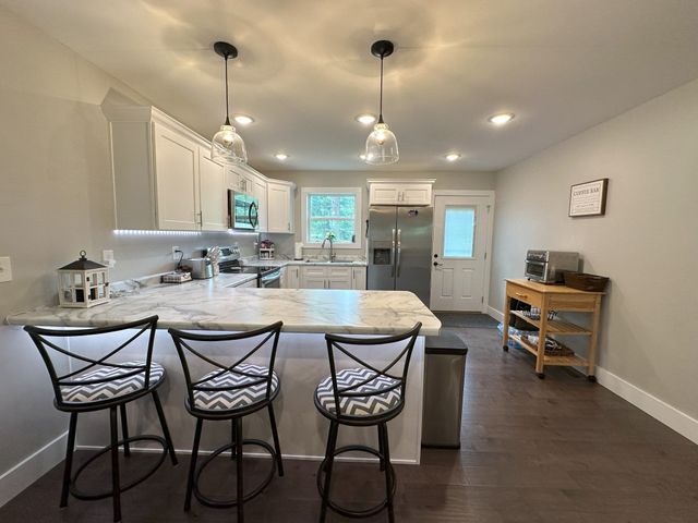 352 Janice Dr, Sparta, TN 38583
