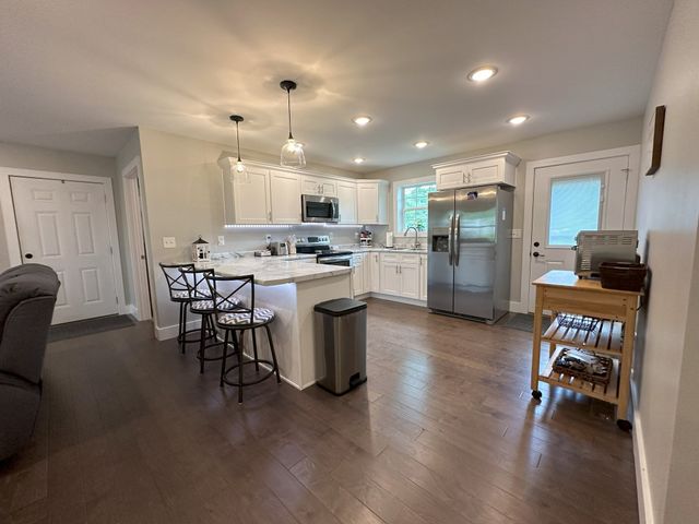 352 Janice Dr, Sparta, TN 38583