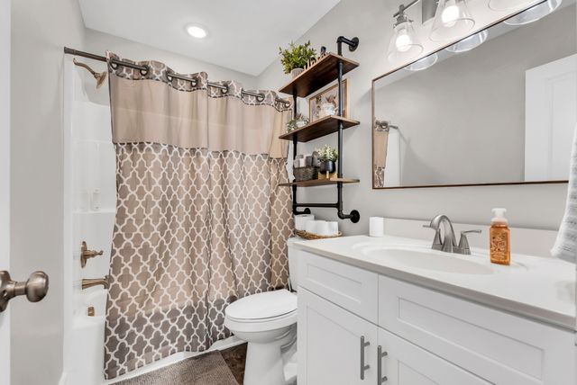 352 Janice Dr, Sparta, TN 38583