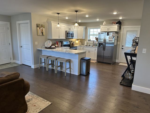 352 Janice Dr, Sparta, TN 38583